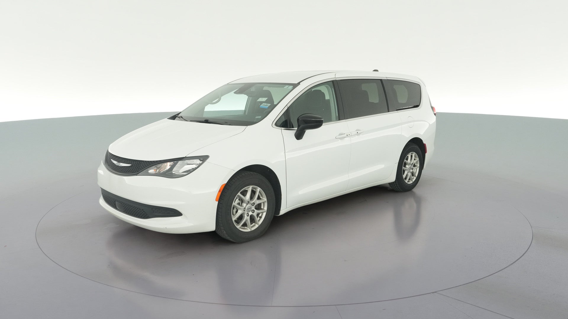 2024 Chrysler Voyager vehicle photo