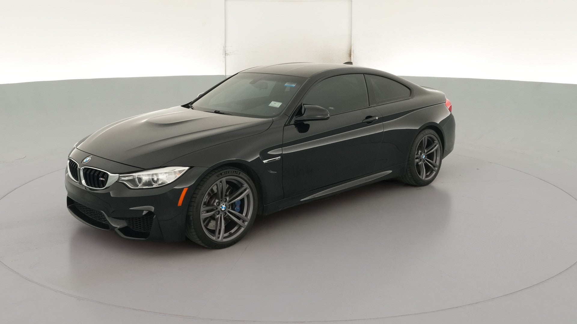 2016 BMW M4 vehicle photo