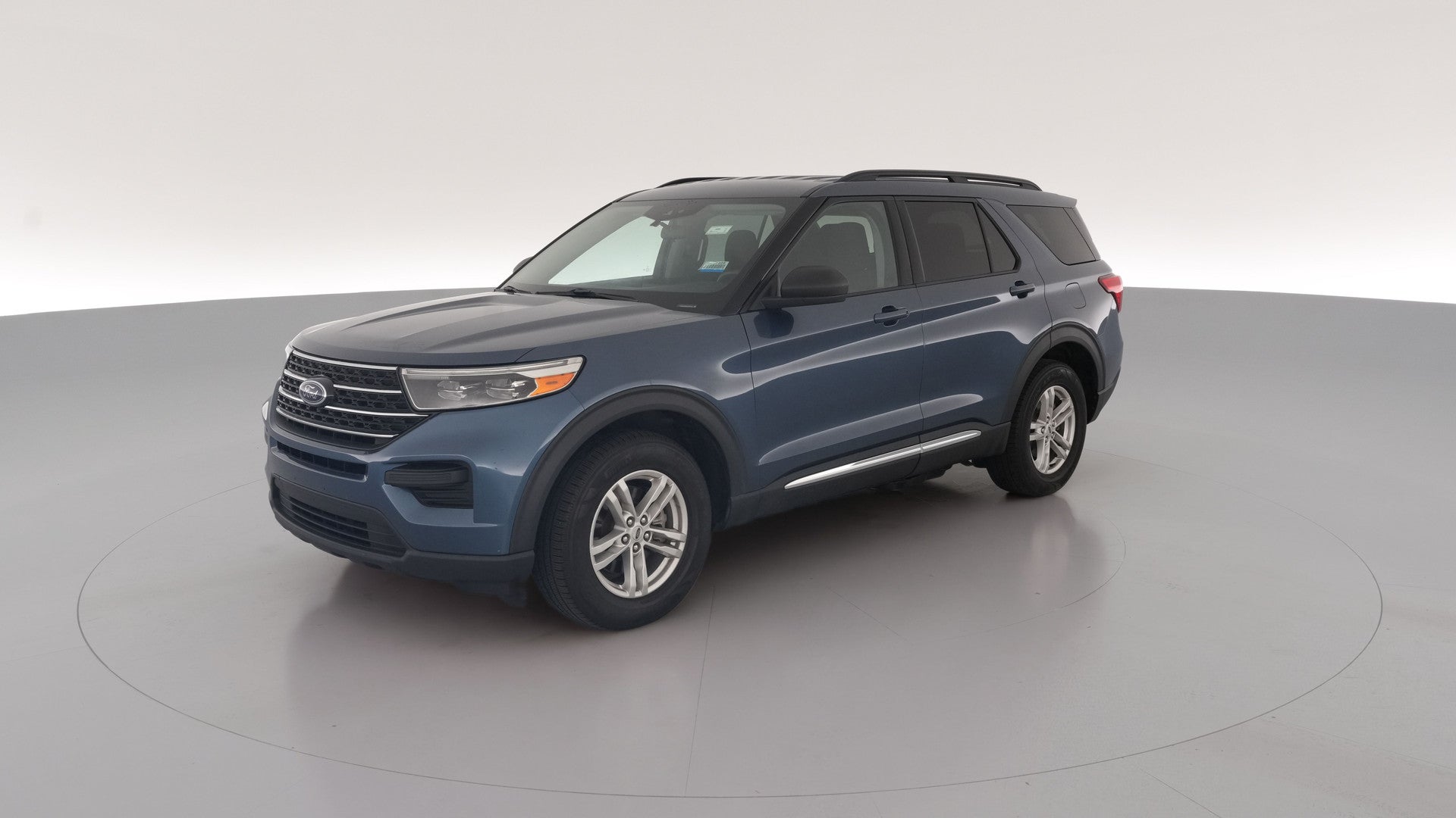 2020 Ford Explorer vehicle photo