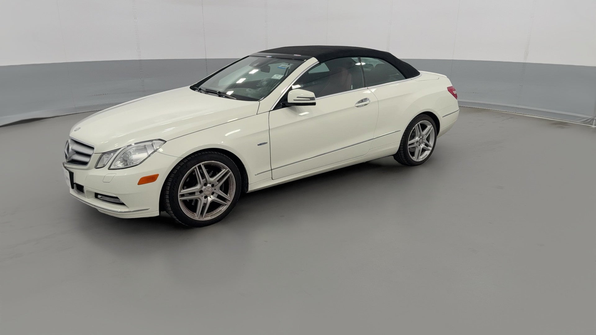 2012 Mercedes-Benz E-Class vehicle photo