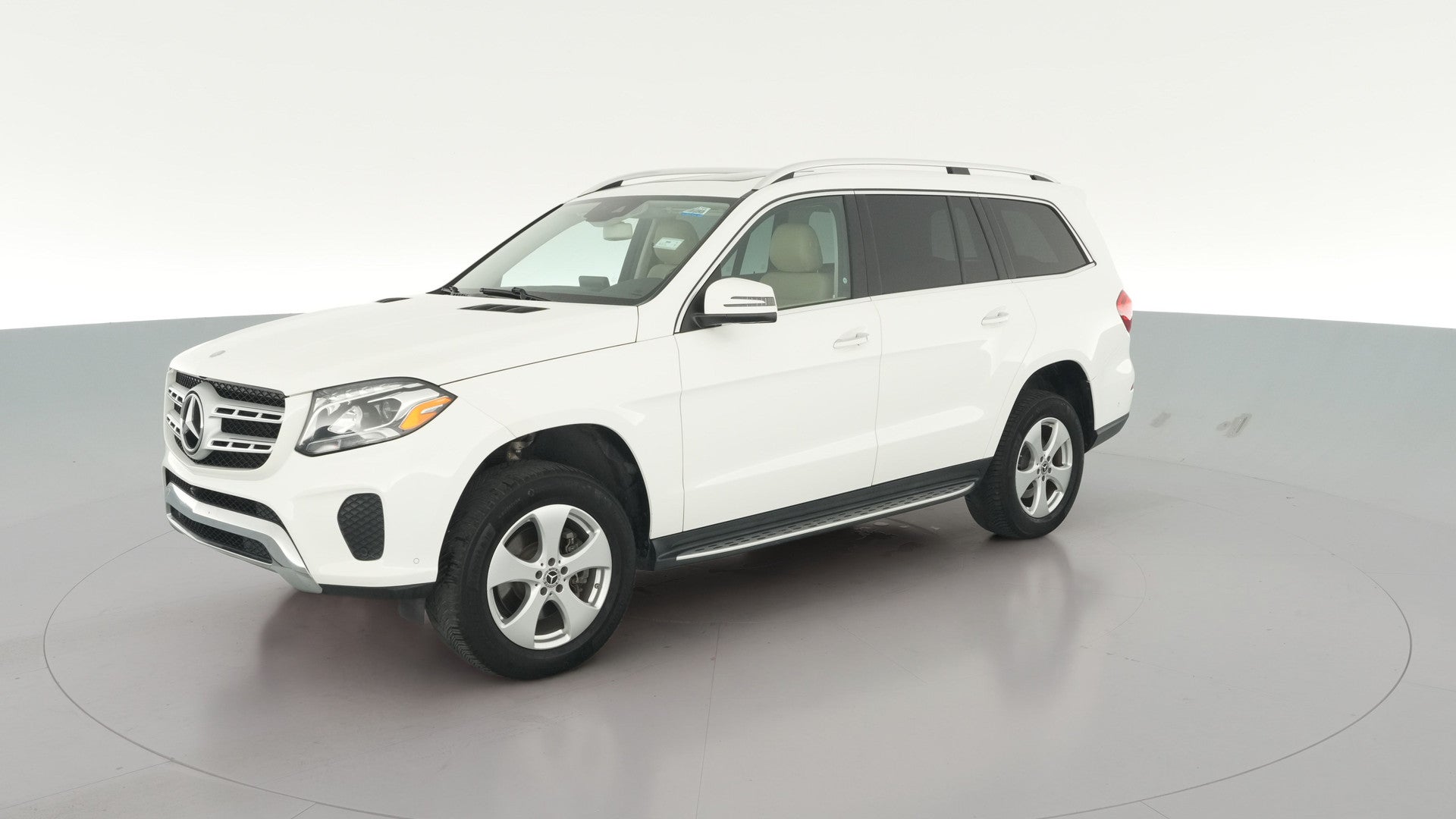 2017 Mercedes-Benz GLS vehicle photo