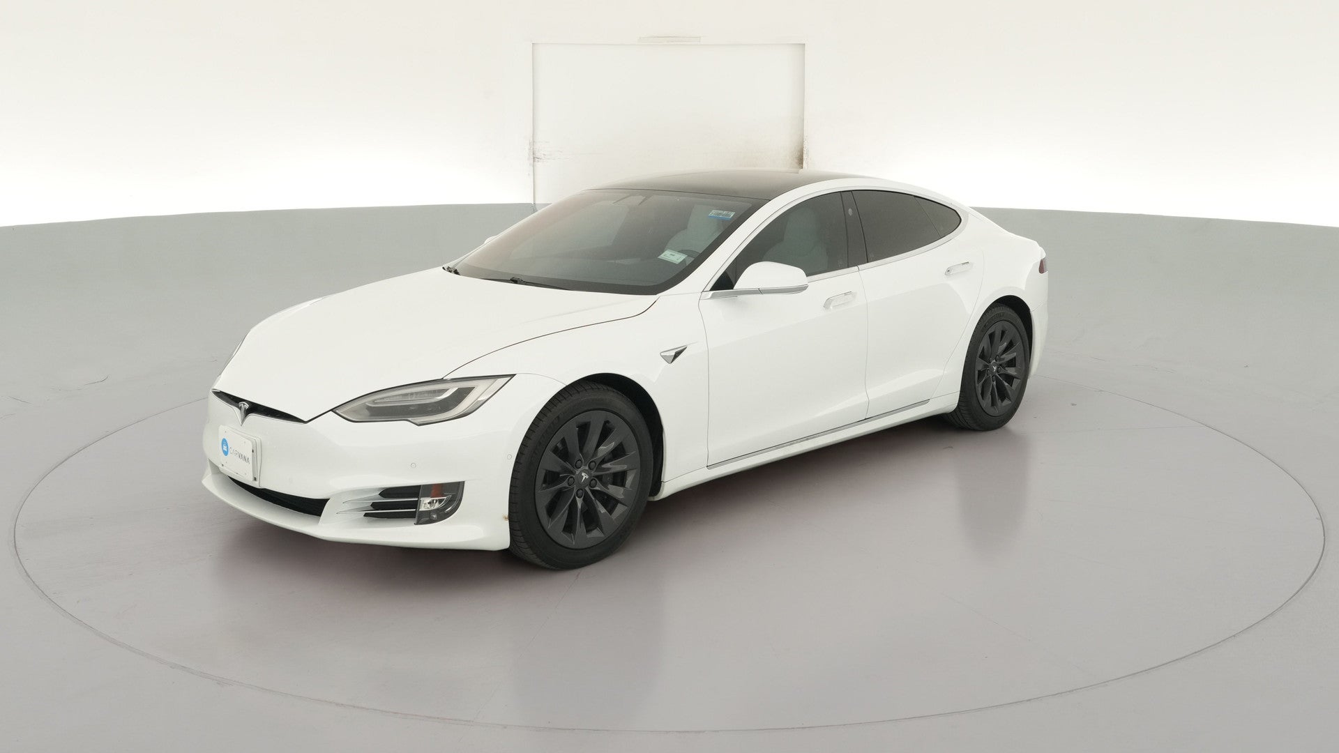 2018 Tesla Model S vehicle photo