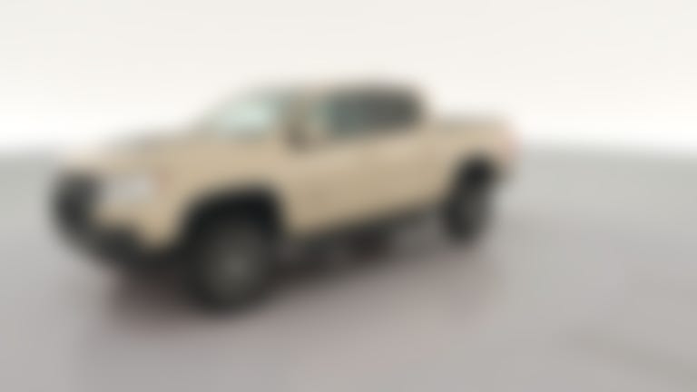 2022 Chevrolet Colorado Crew Cab vehicle photo