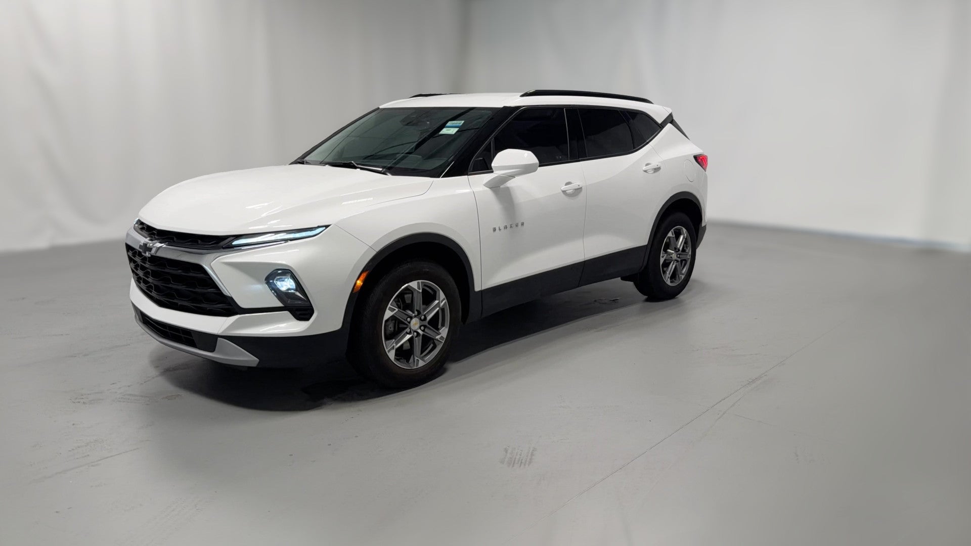 2023 Chevrolet Blazer vehicle photo