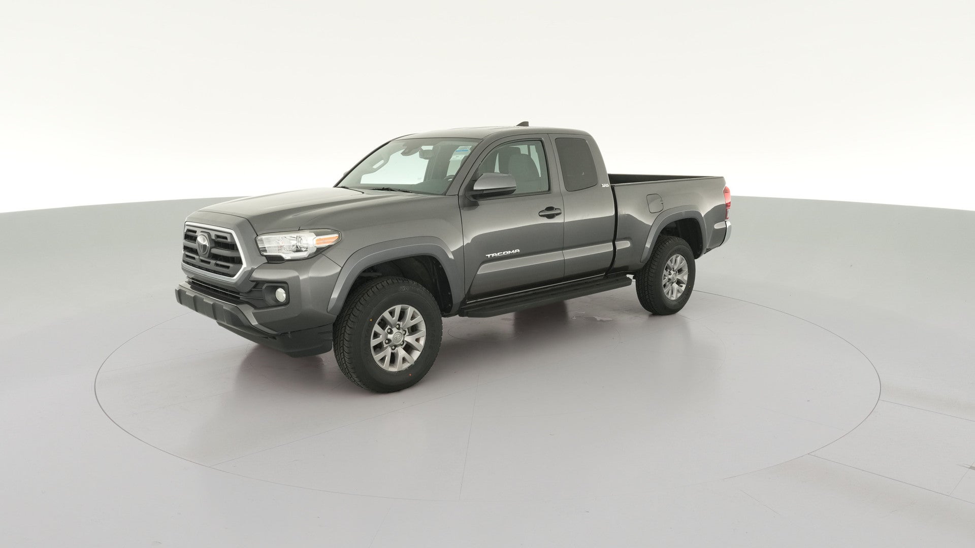 2018 Toyota Tacoma Access Cab vehicle photo