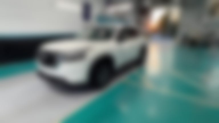 2025 Nissan Pathfinder vehicle photo