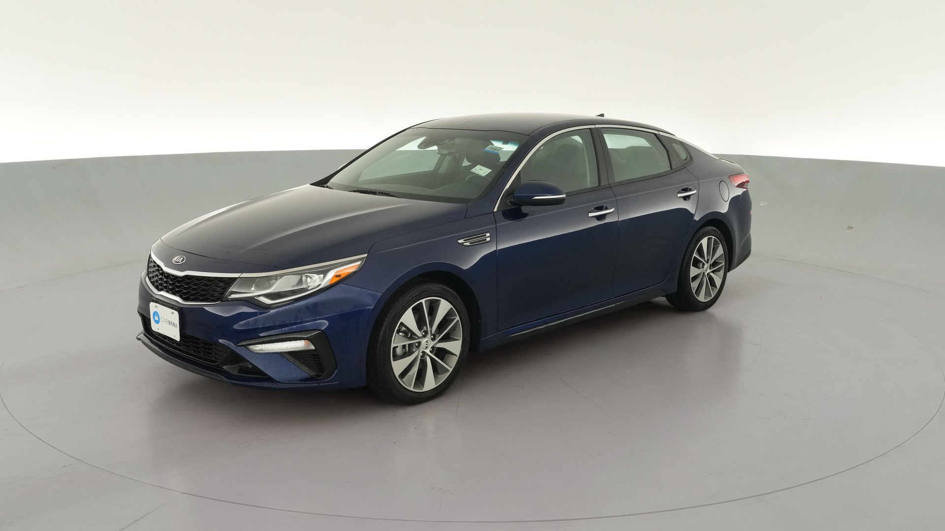 2019 Kia Optima vehicle photo