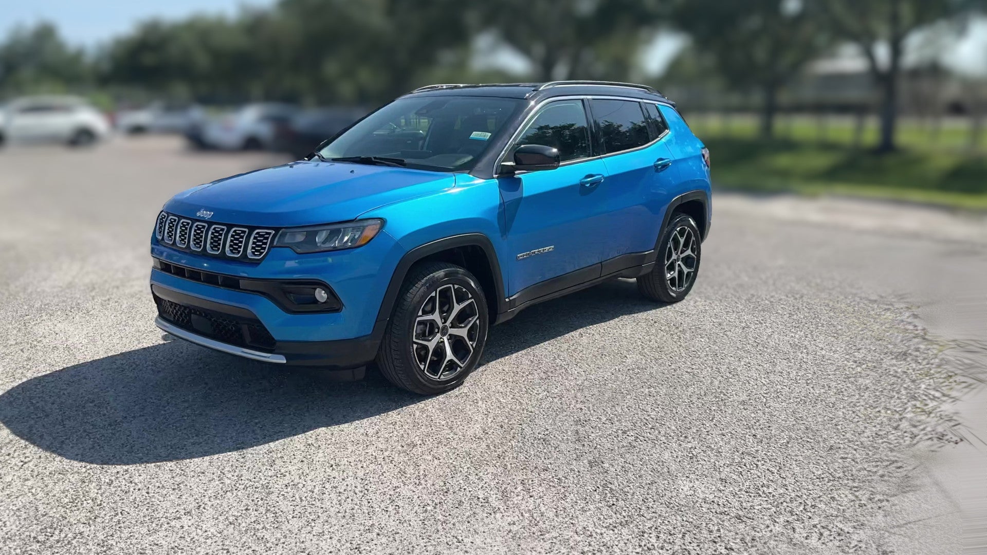 2025 Jeep Compass vehicle photo