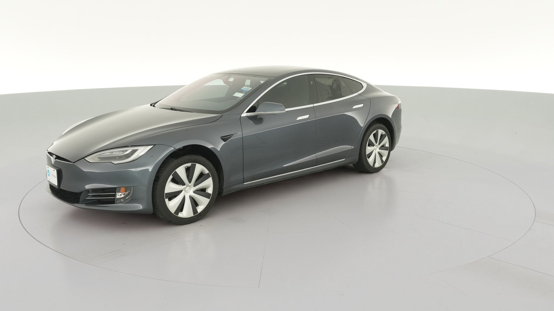2020 Tesla Model S vehicle photo