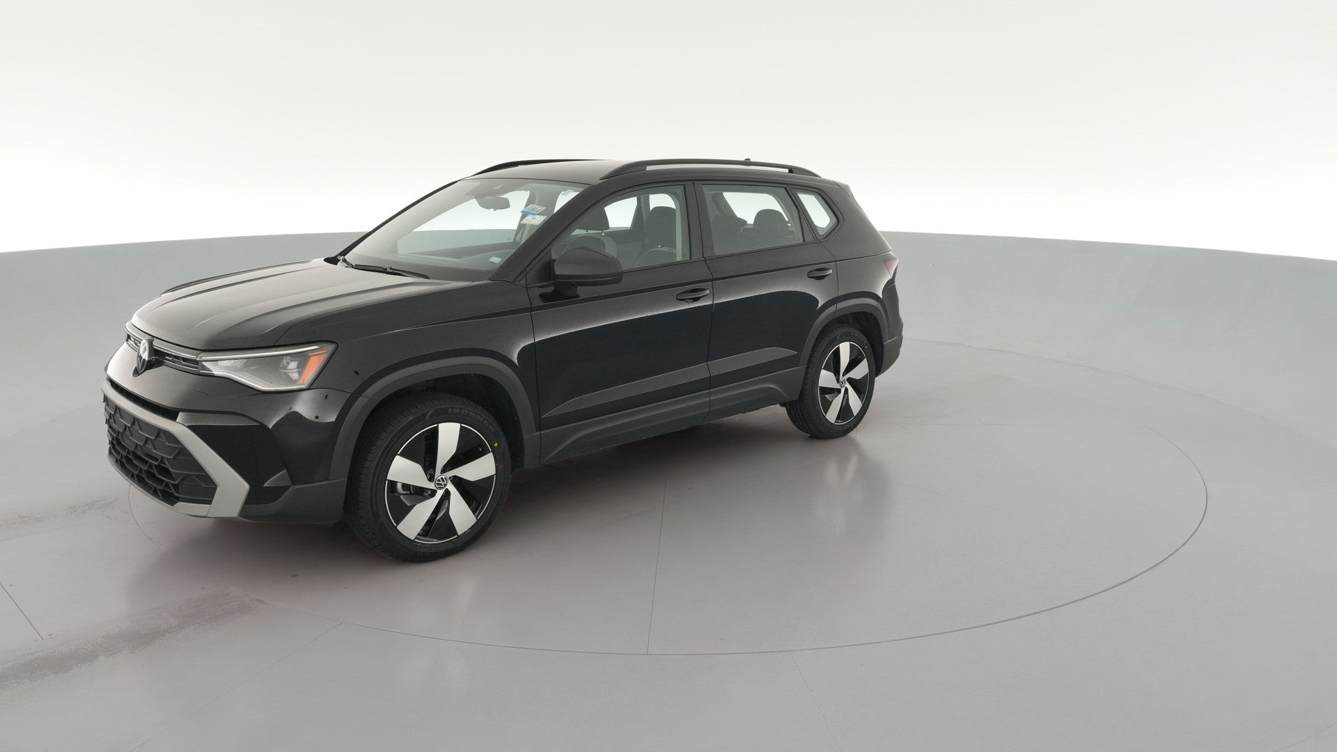 2025 Volkswagen Taos vehicle photo