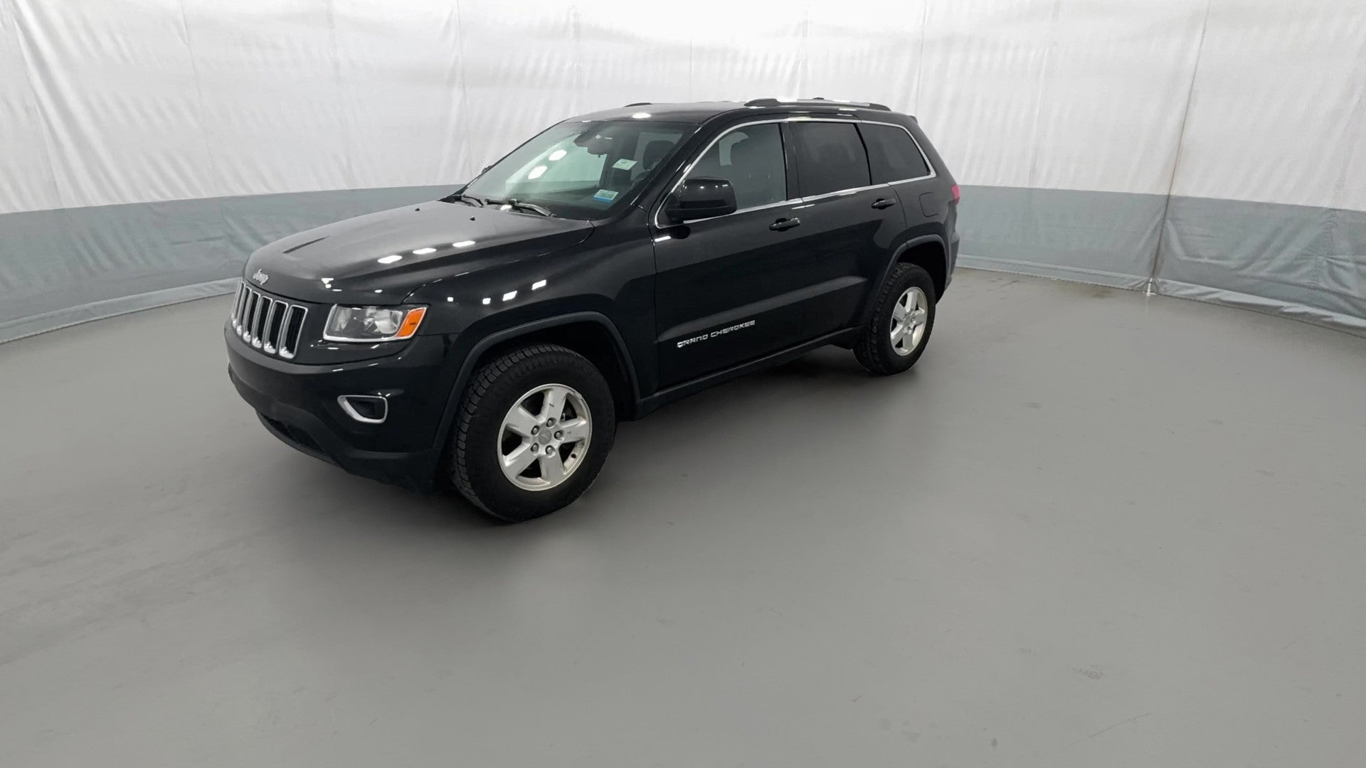 2015 Jeep Grand Cherokee vehicle photo