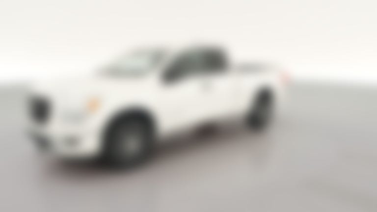 2024 Nissan Titan King Cab vehicle photo