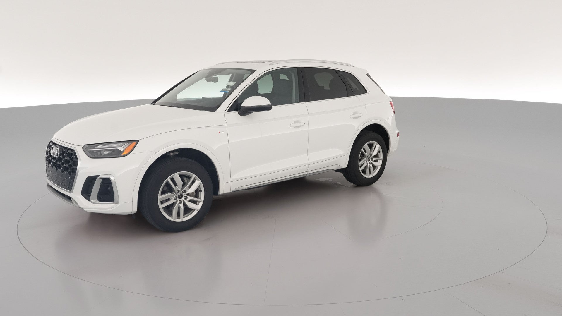 2024 Audi Q5 vehicle photo