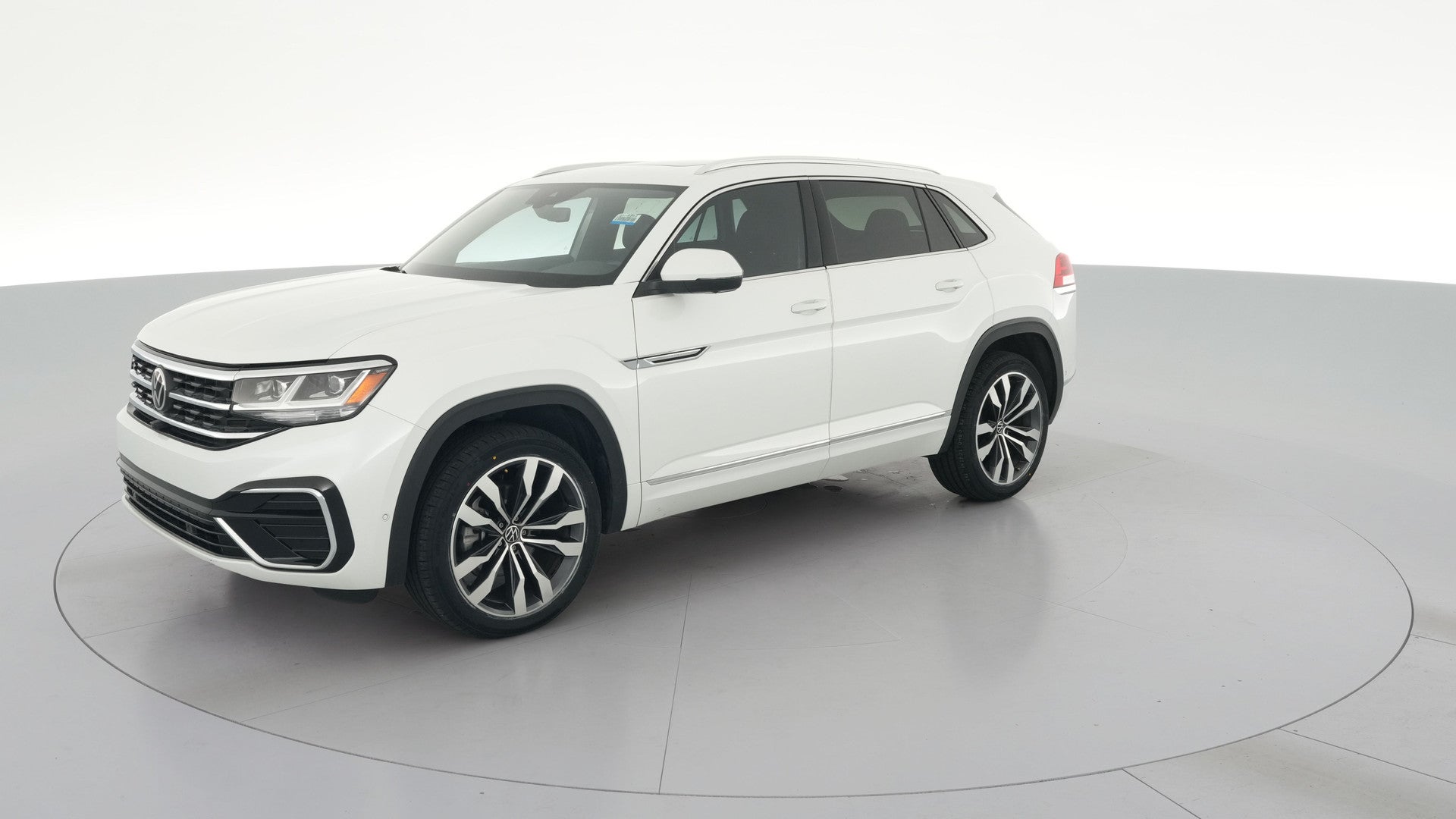 2023 Volkswagen Atlas Cross Sport vehicle photo