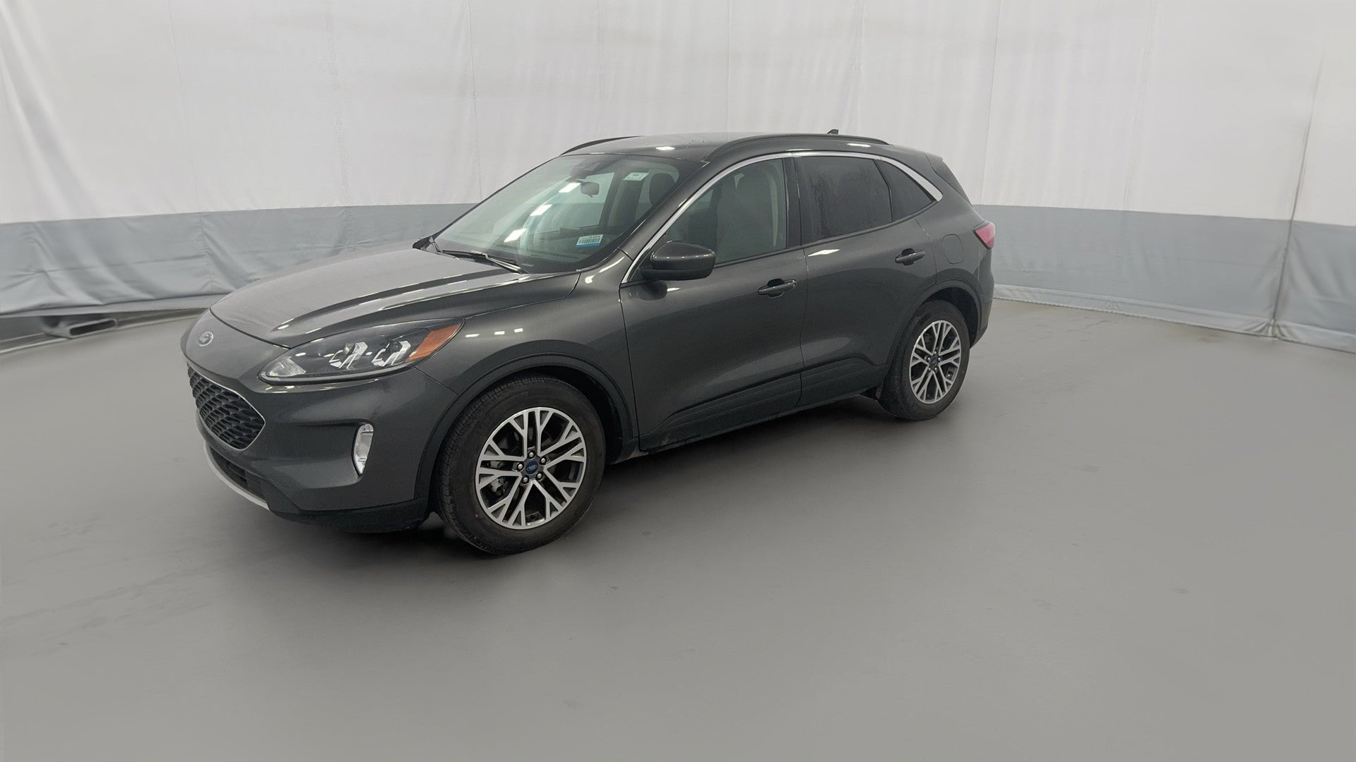 2020 Ford Escape vehicle photo
