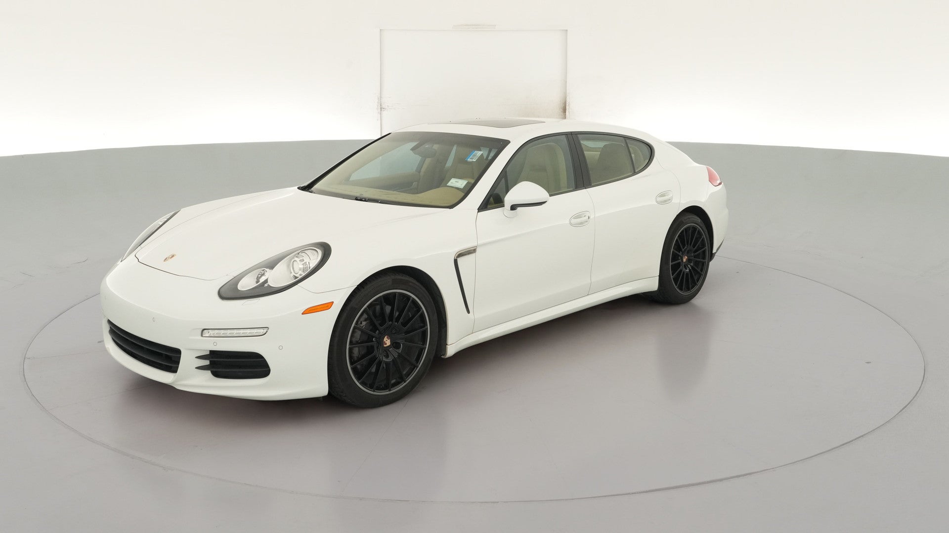 2014 Porsche Panamera vehicle photo