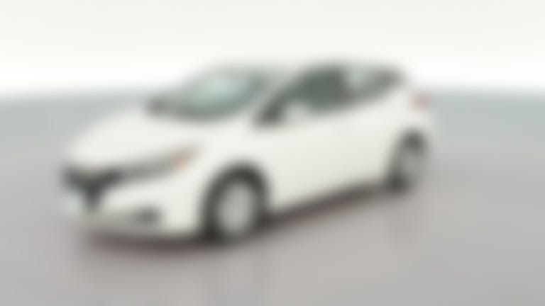 2025 Nissan LEAF vehicle photo