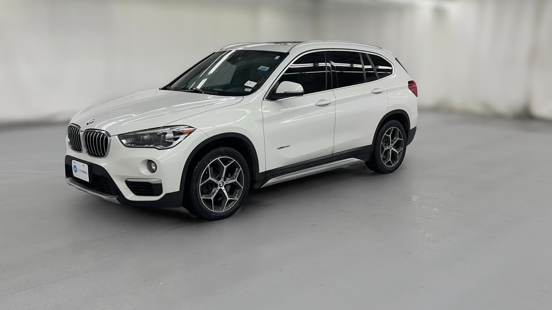 2018 BMW X1 vehicle photo