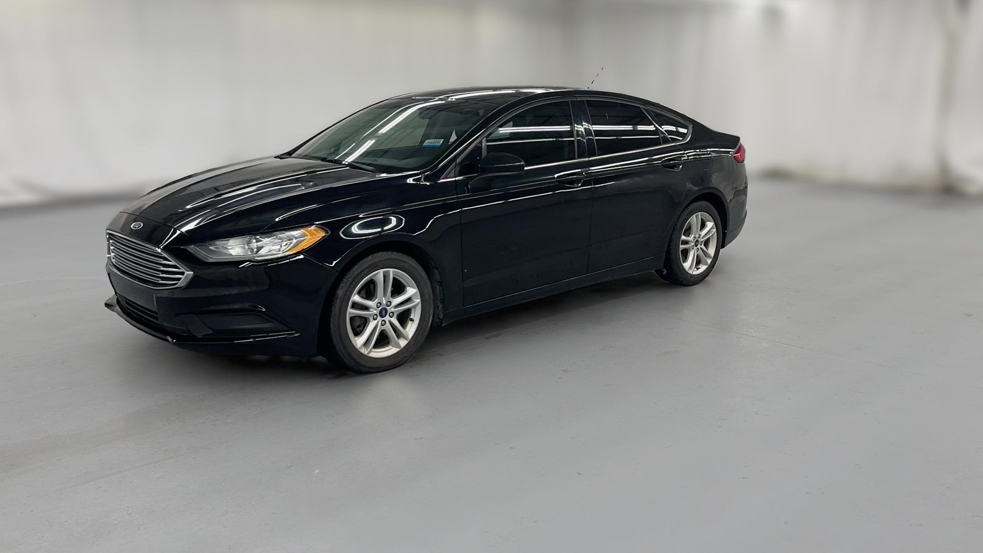 2018 Ford Fusion vehicle photo