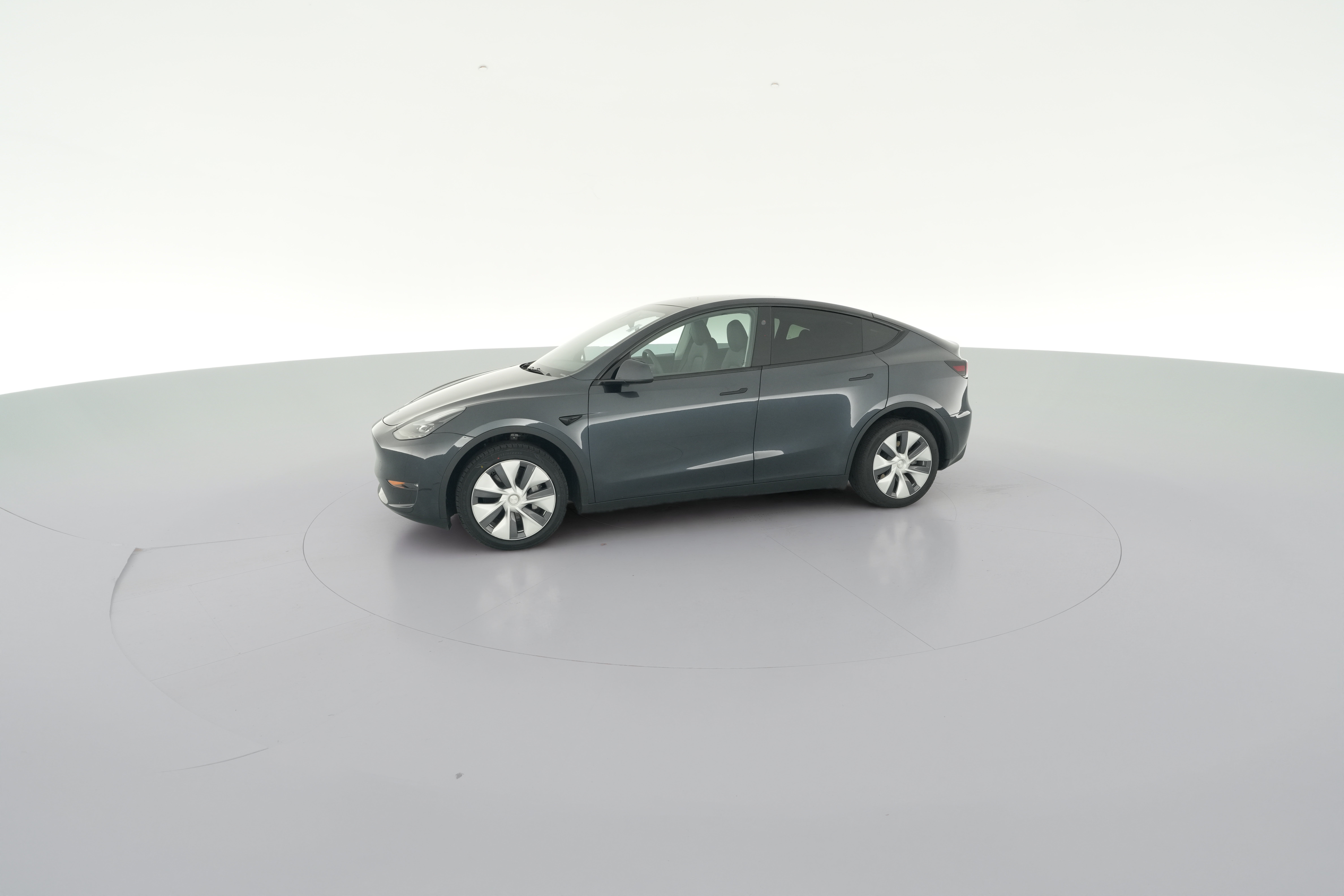 2024 Tesla Model Y Long Range - Photo 31