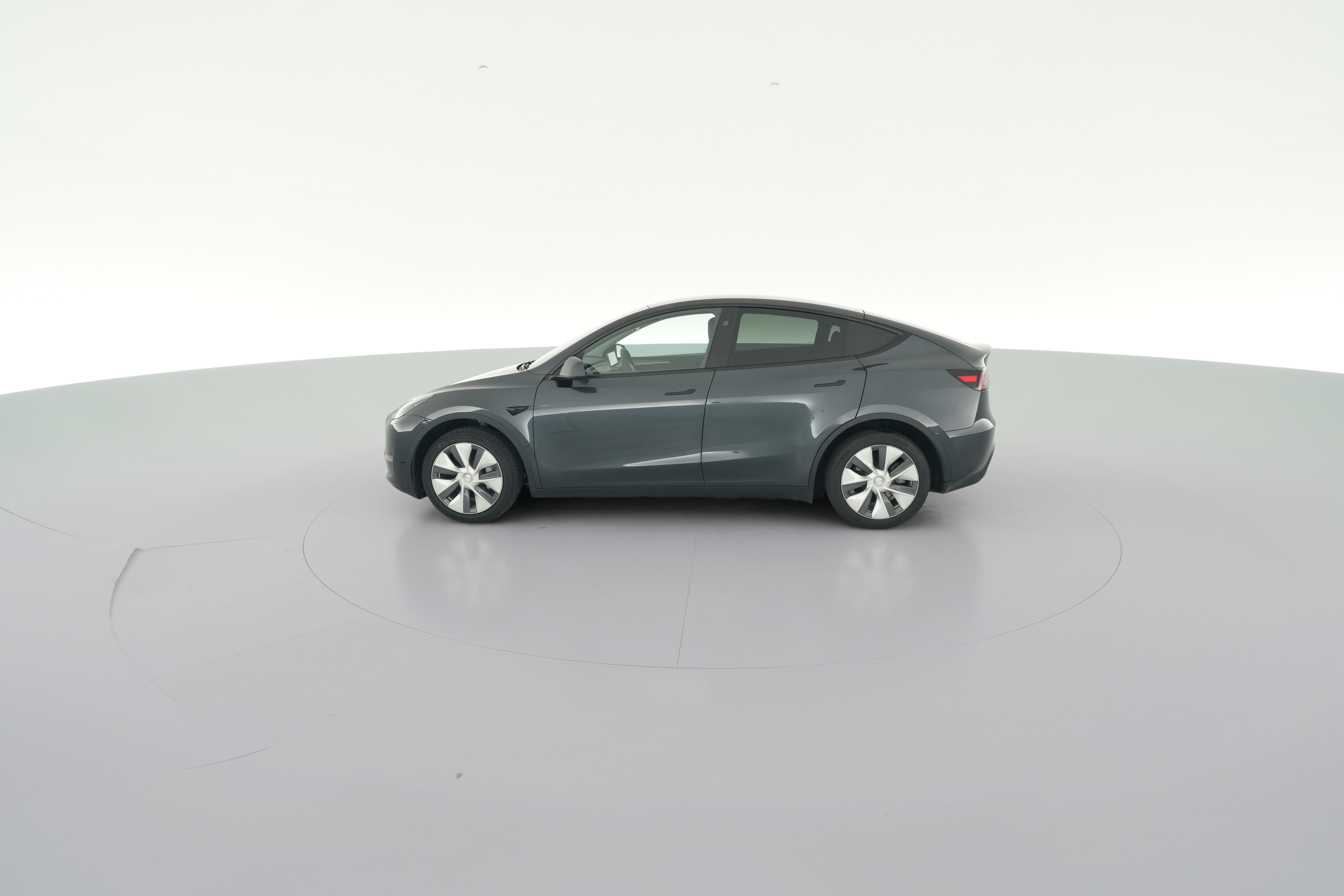 2024 Tesla Model Y Long Range - Photo 32