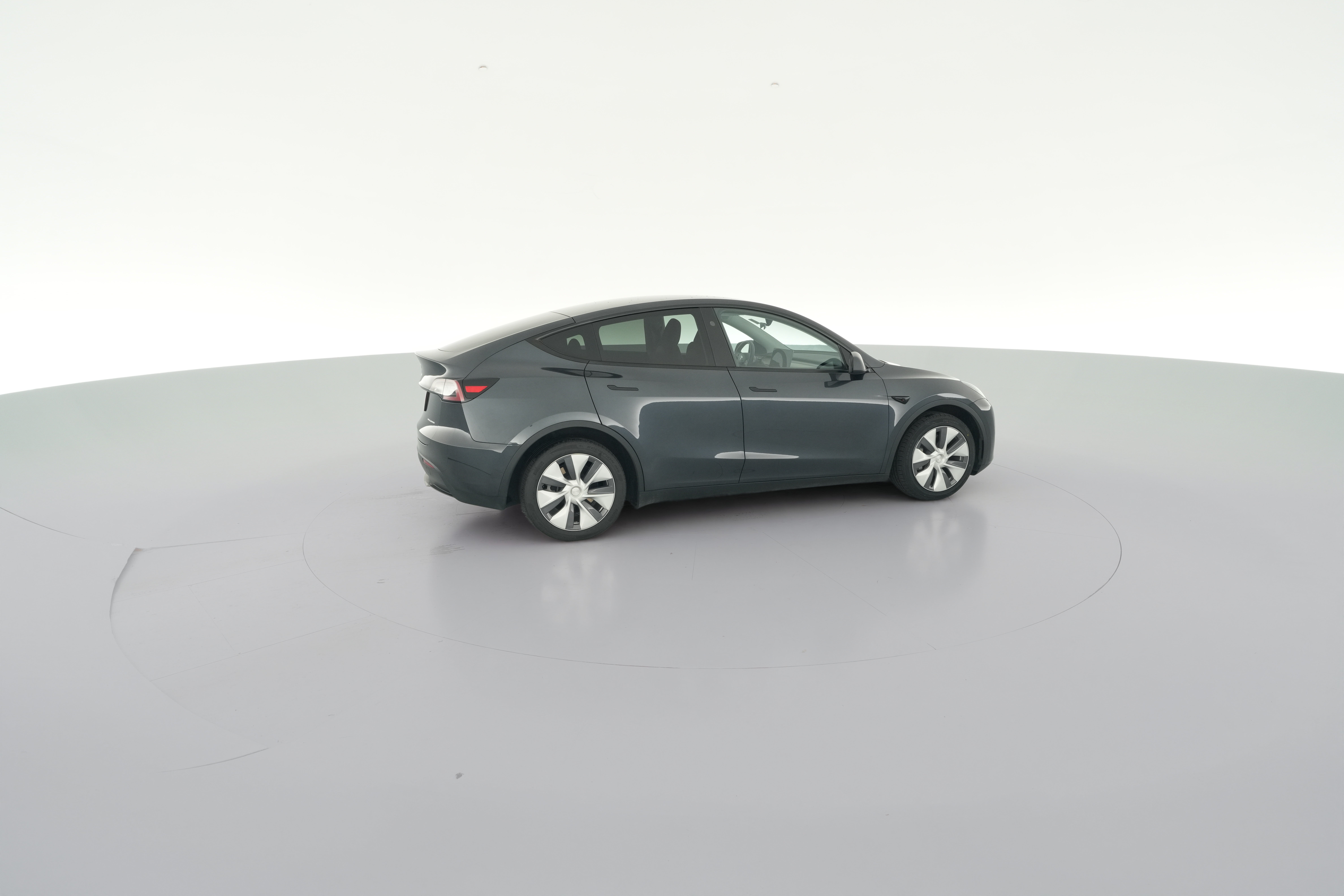 2024 Tesla Model Y Long Range - Photo 39