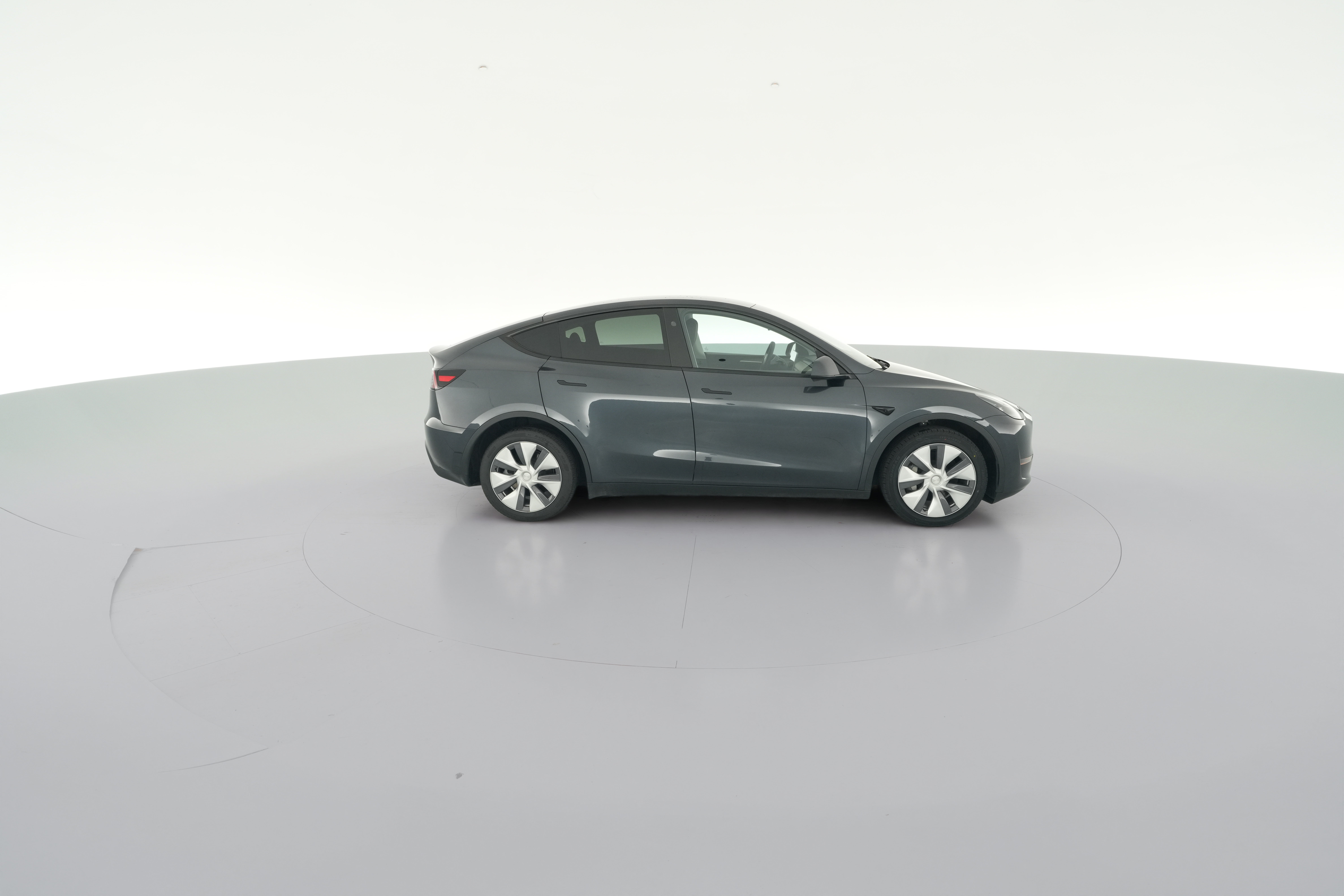 2024 Tesla Model Y Long Range - Photo 40