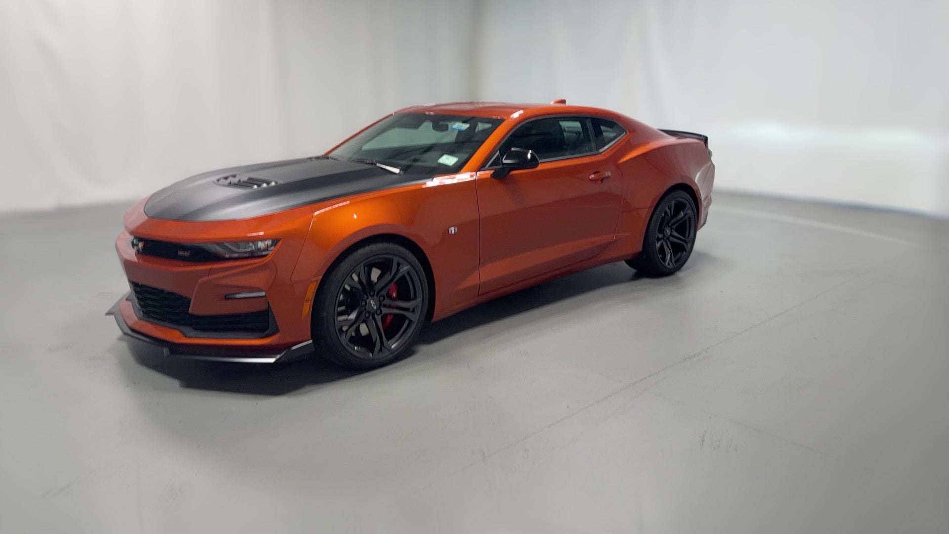 2023 Chevrolet Camaro vehicle photo
