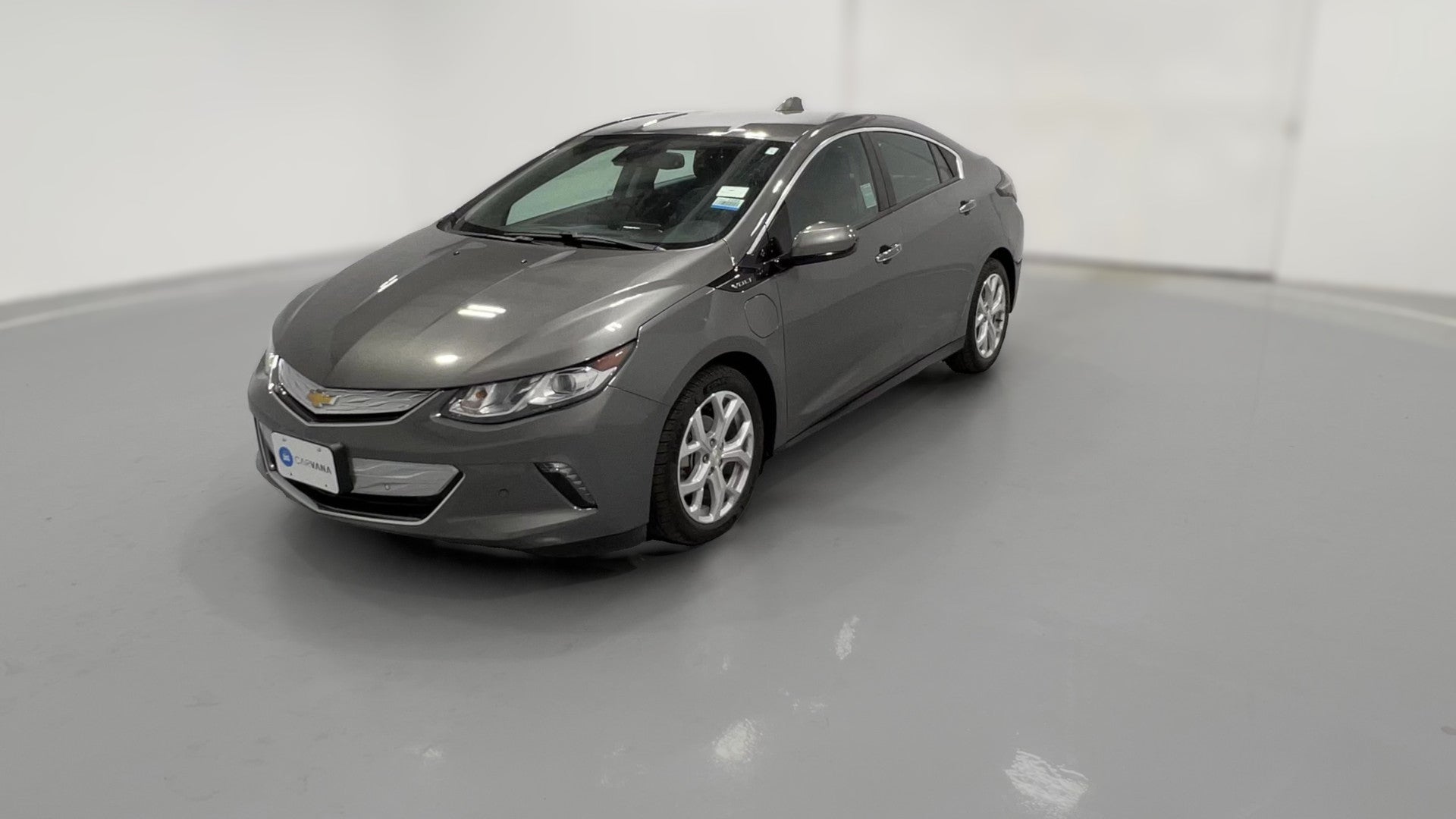 2016 Chevrolet Volt vehicle photo