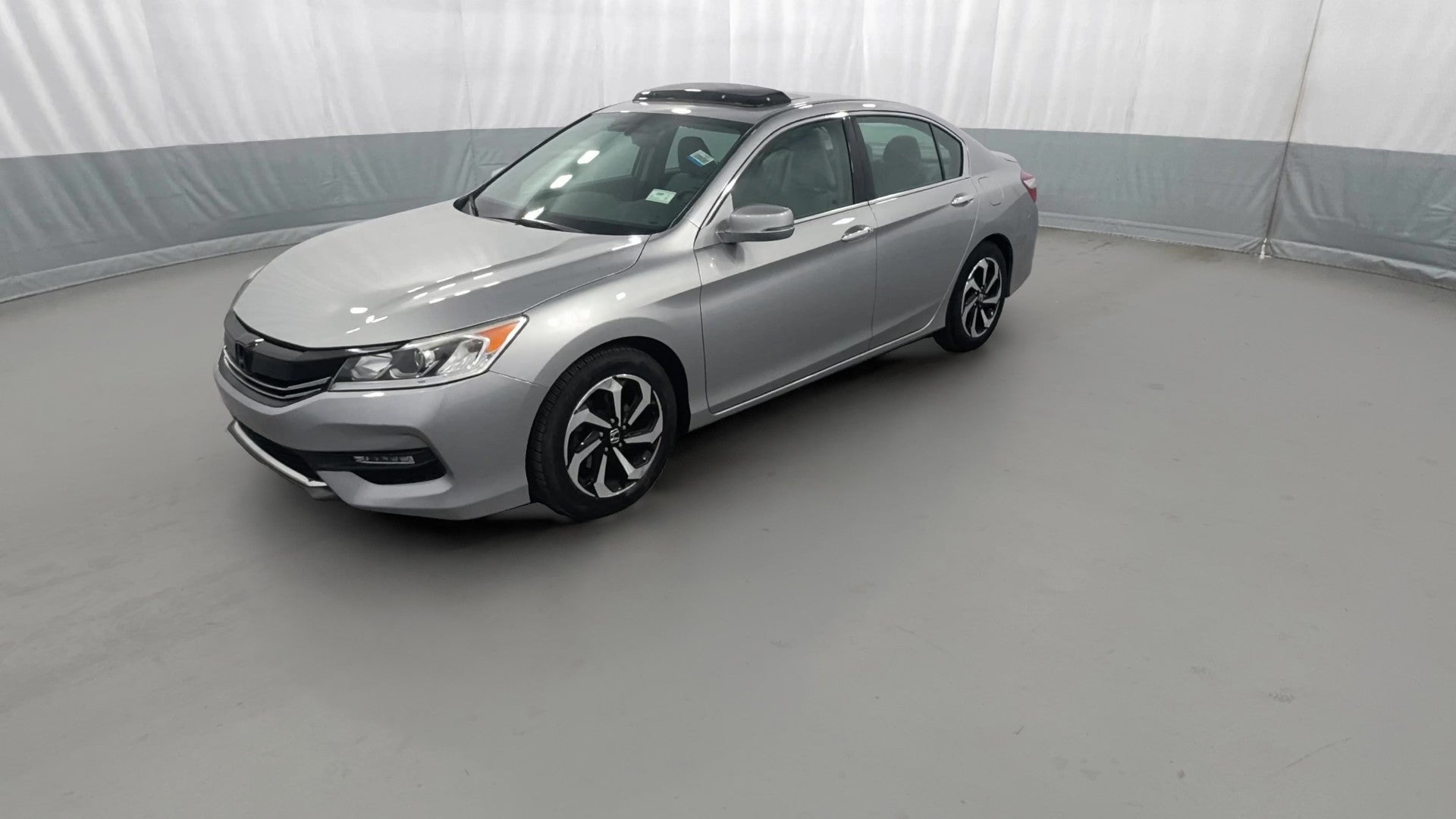 2017 Honda Accord vehicle photo