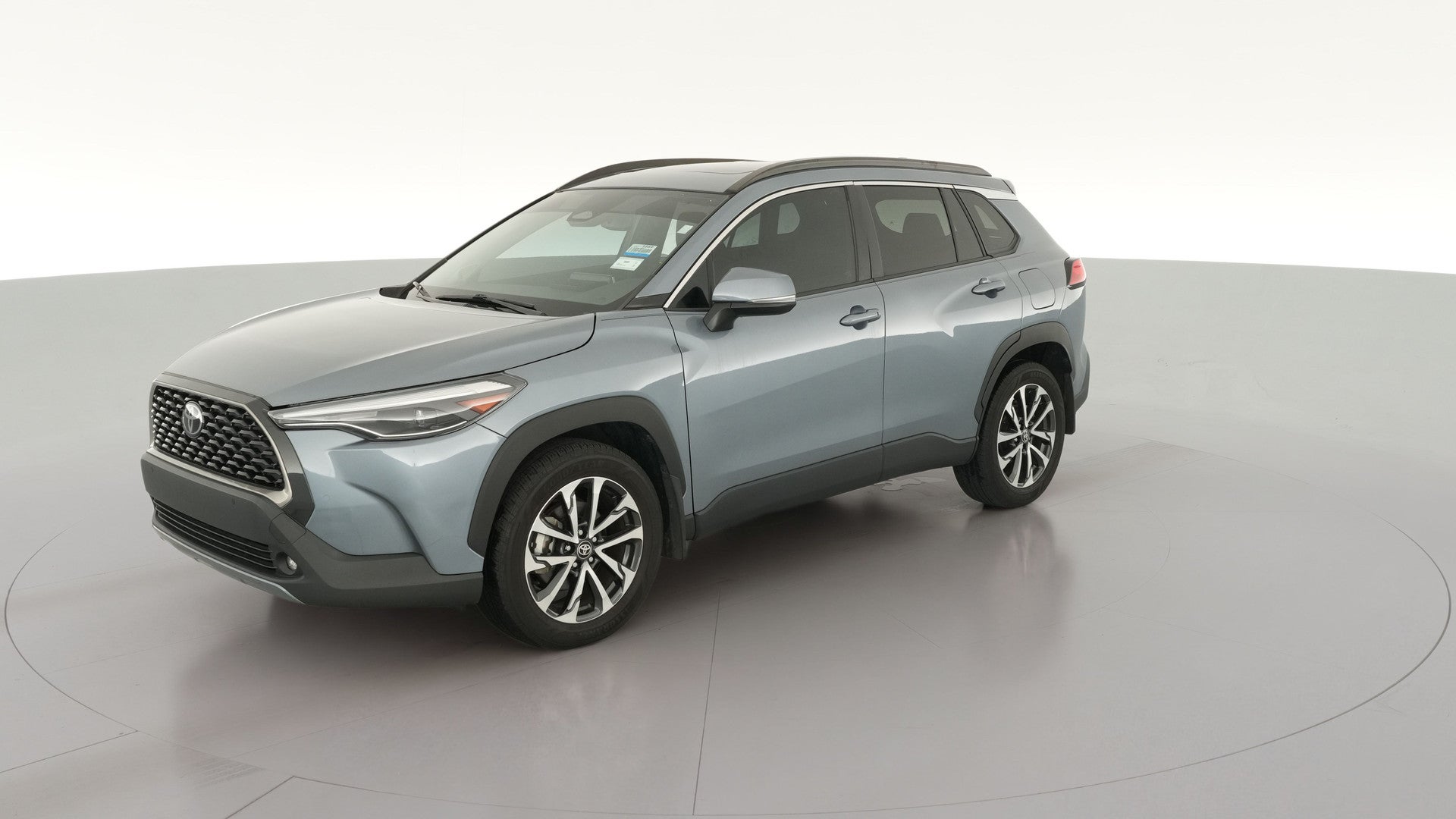 2024 Toyota Corolla Cross vehicle photo