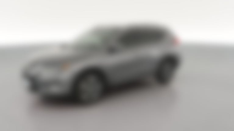 2017 Nissan Rogue vehicle photo
