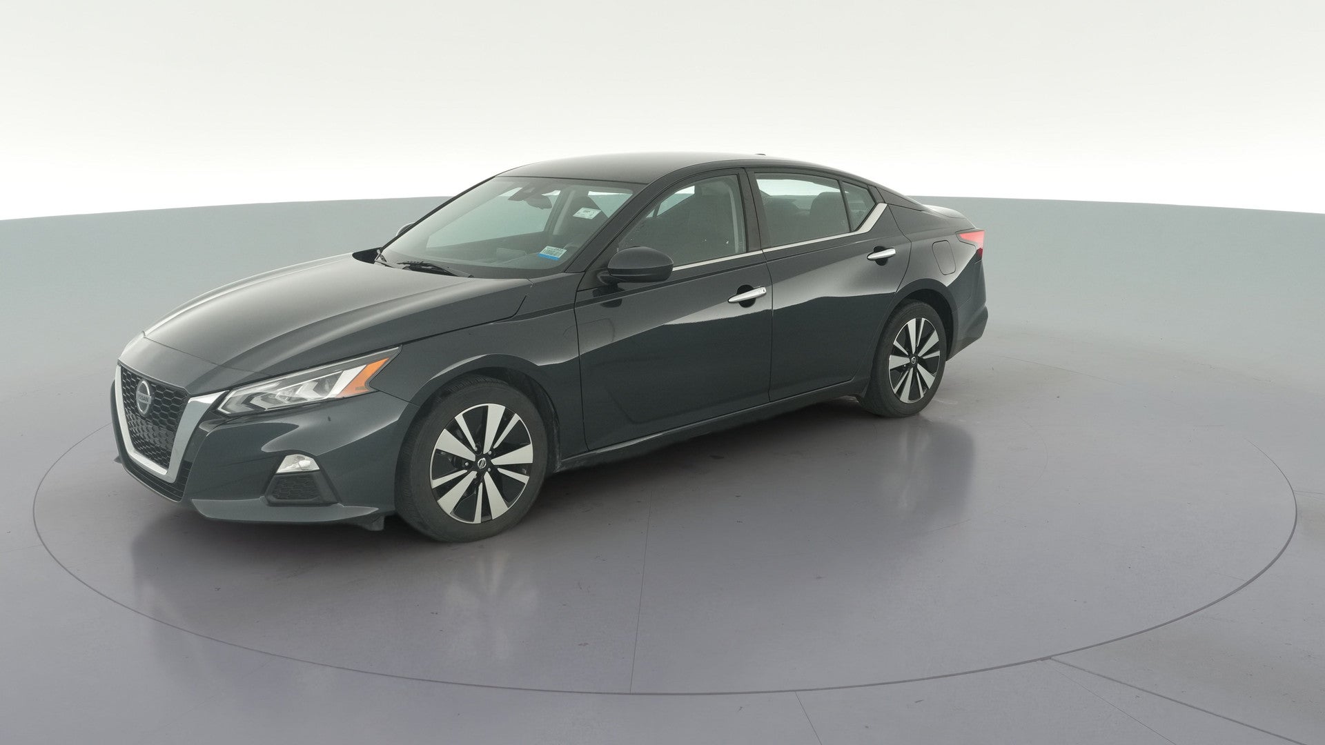2022 Nissan Altima vehicle photo