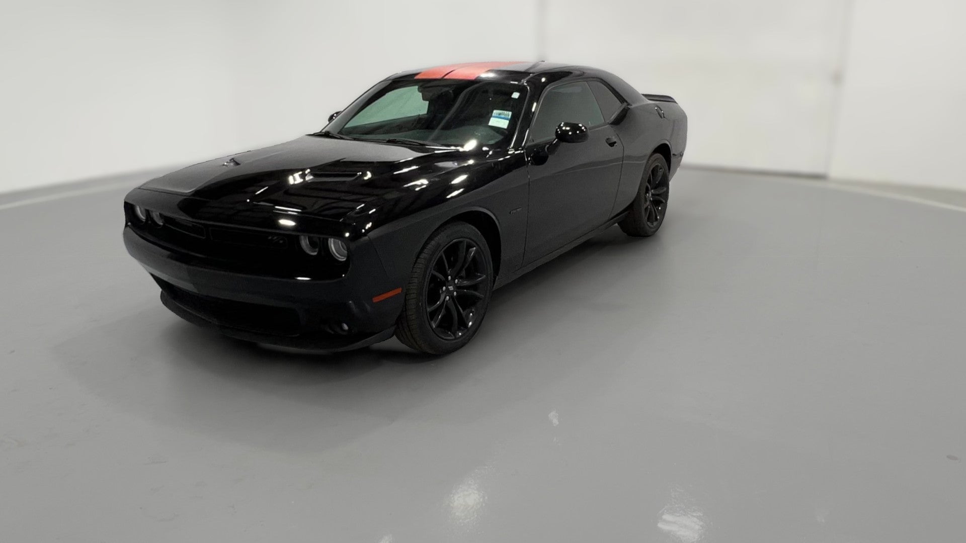 2017 Dodge Challenger vehicle photo