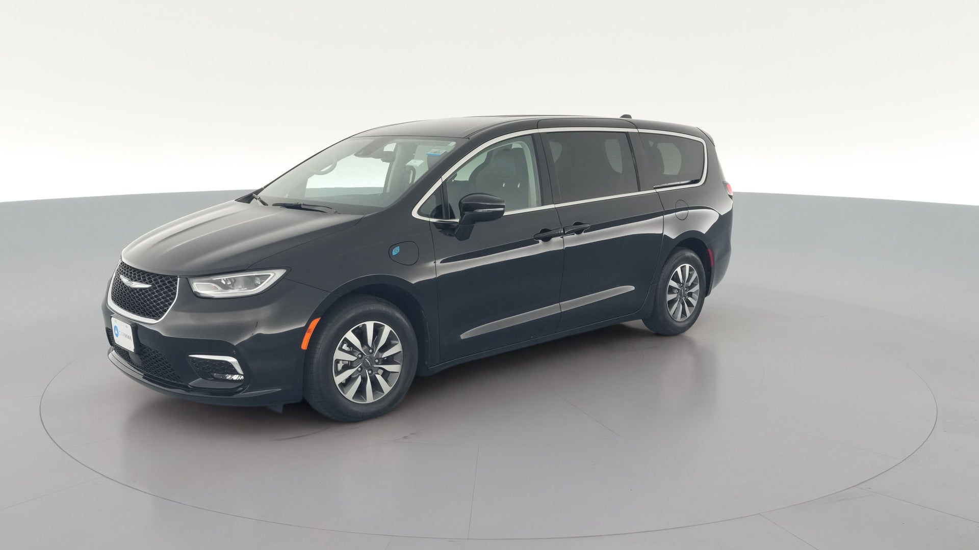 2024 Chrysler Pacifica Hybrid vehicle photo