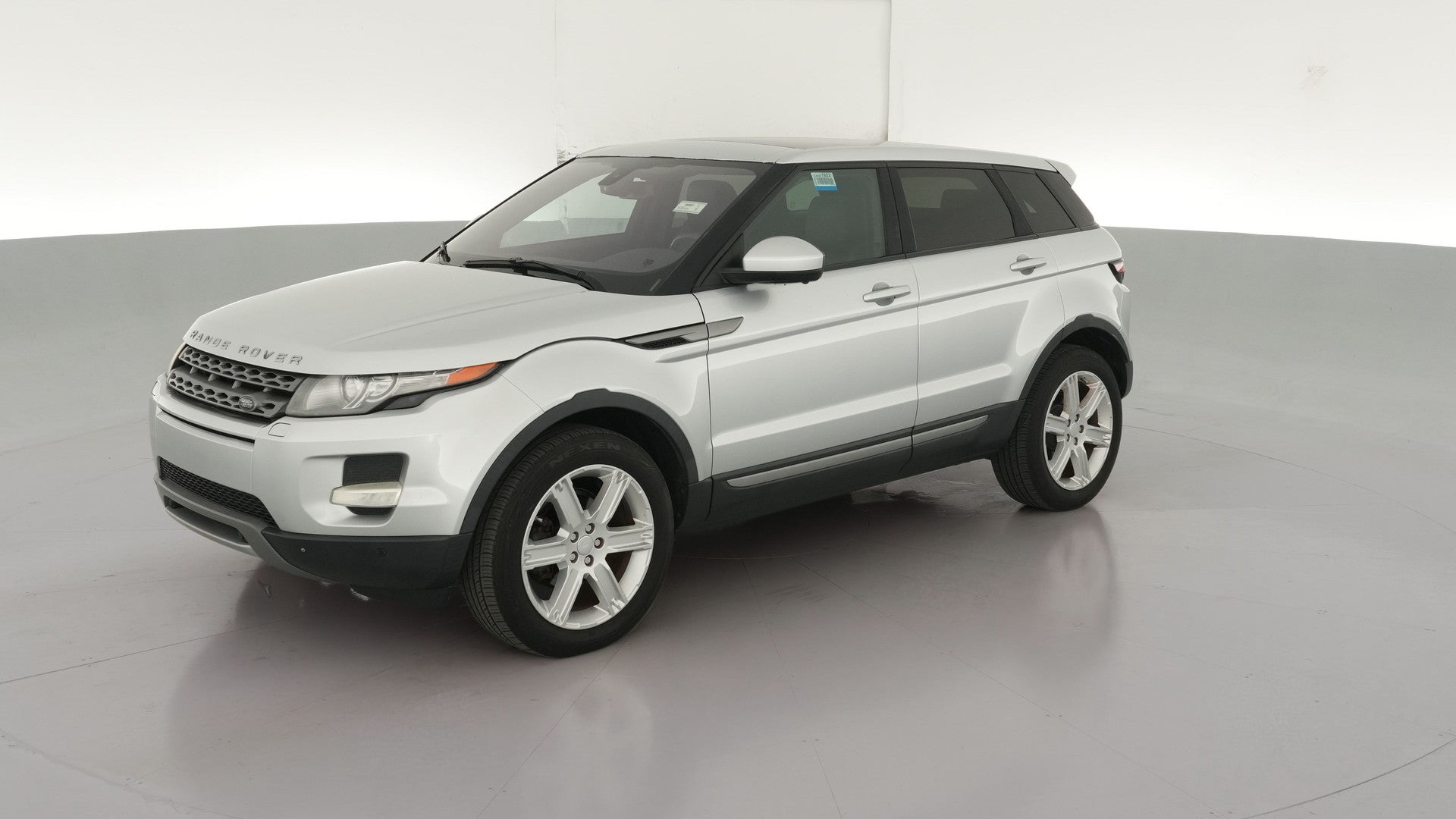 2015 Land Rover Range Rover Evoque vehicle photo