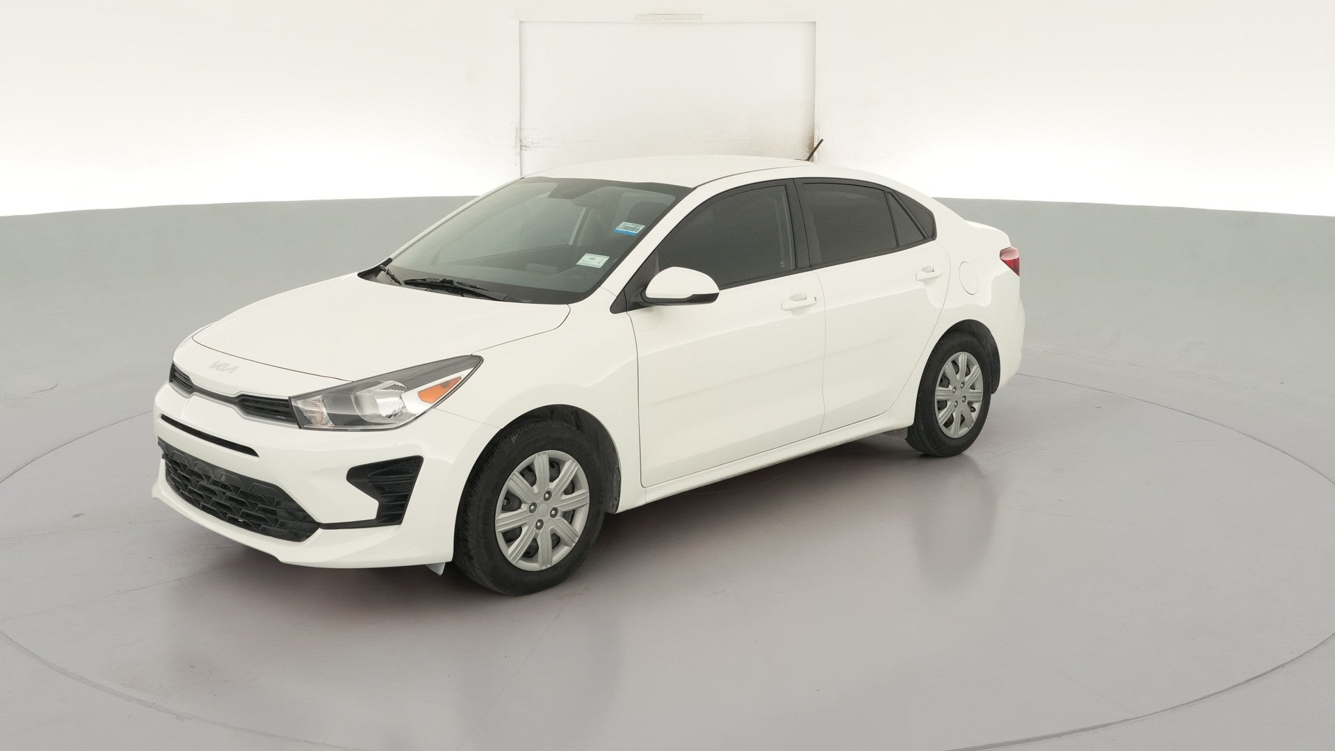 2023 Kia Rio vehicle photo