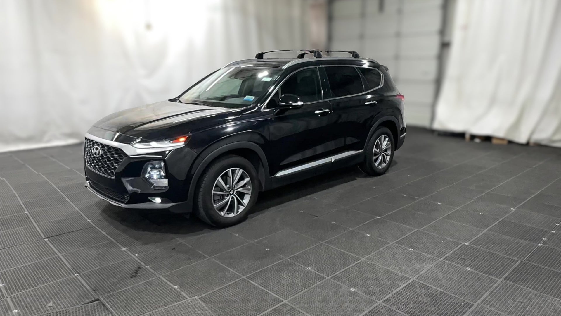 2020 Hyundai Santa Fe vehicle photo