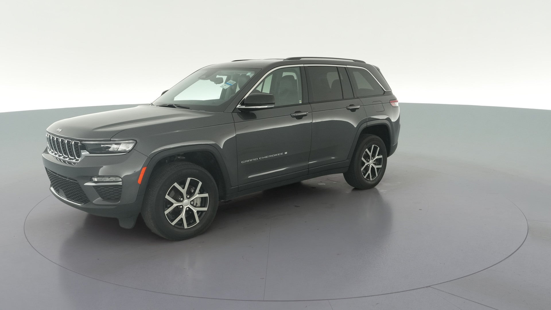 2024 Jeep Grand Cherokee vehicle photo