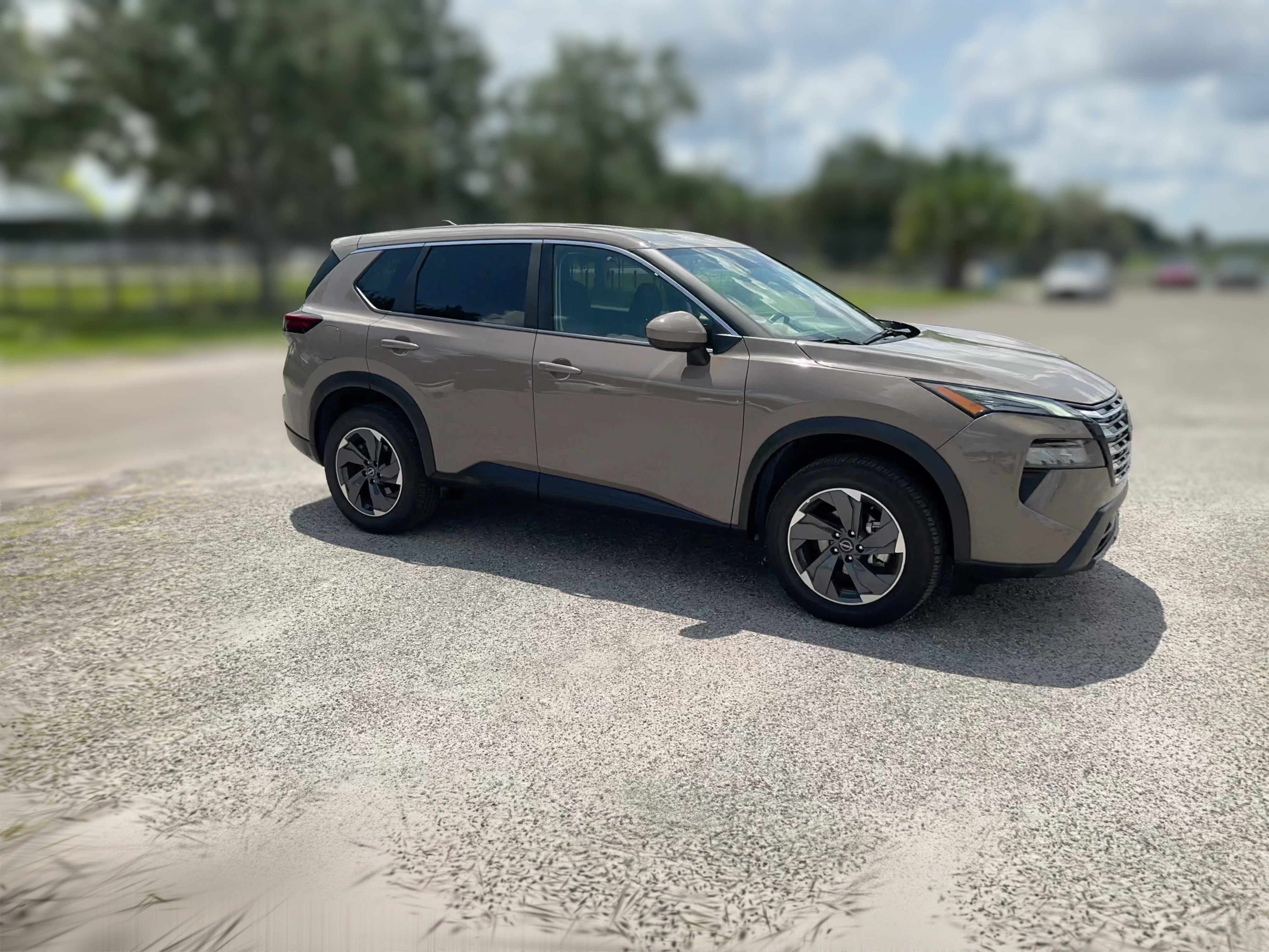 2025 Nissan Rogue SV - Photo 33
