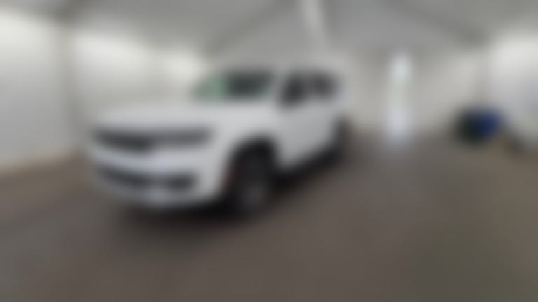 2024 Jeep Wagoneer vehicle photo