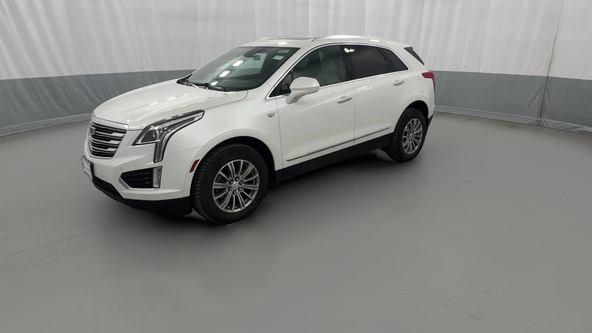 2018 Cadillac XT5 vehicle photo