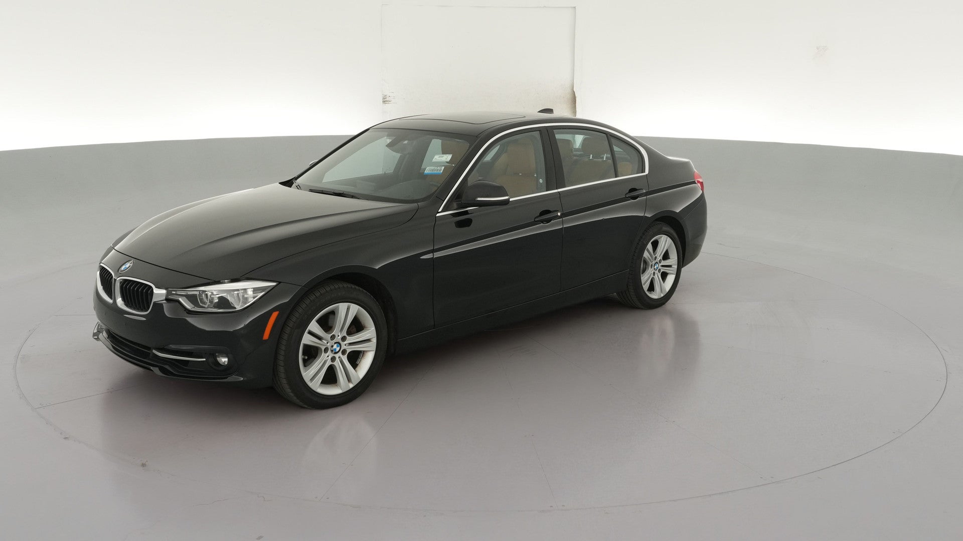 2018 BMW 3 Series vehicle photo