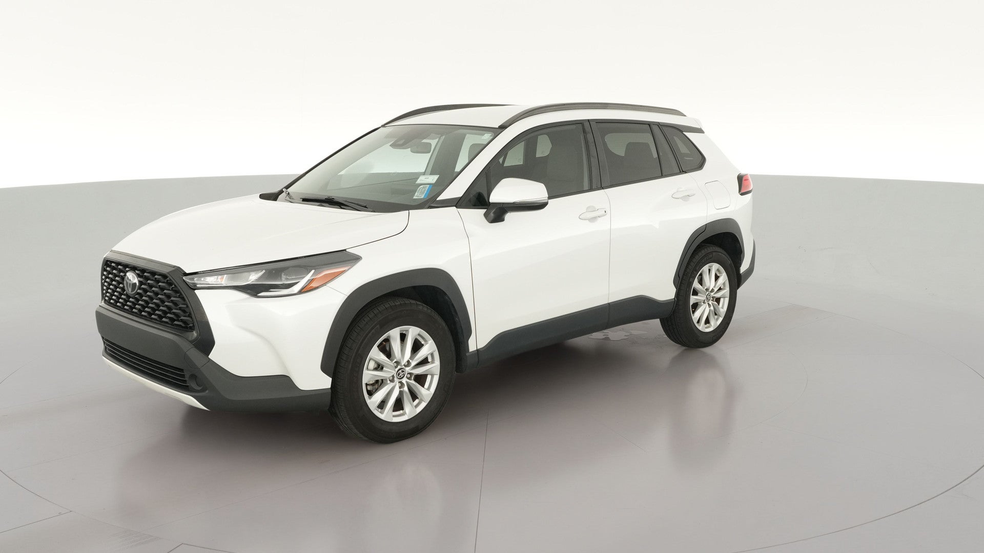 2022 Toyota Corolla Cross vehicle photo