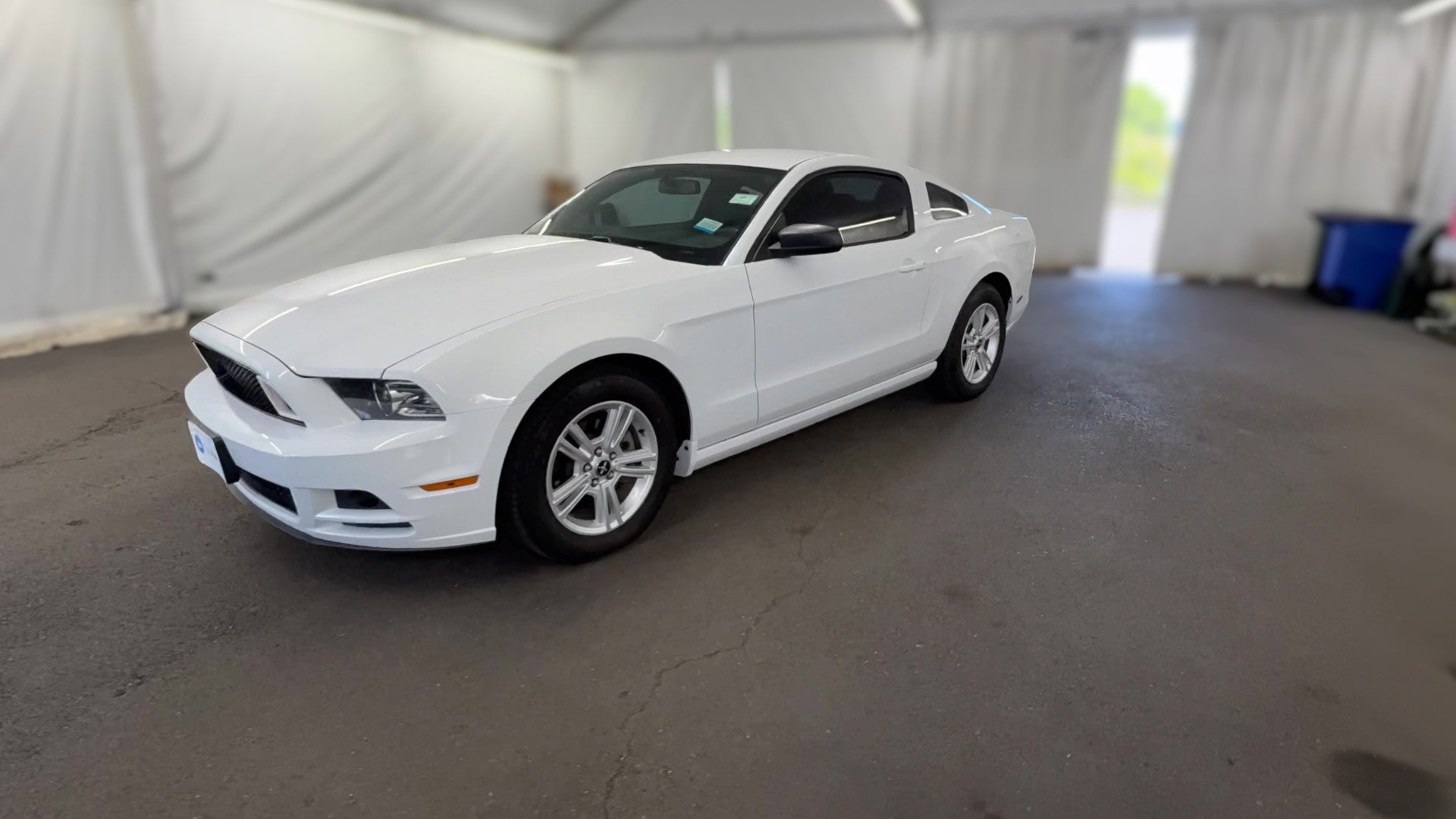 2014 Ford Mustang vehicle photo
