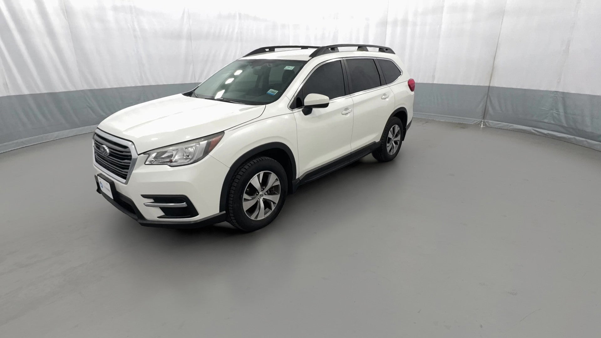 2019 Subaru Ascent vehicle photo