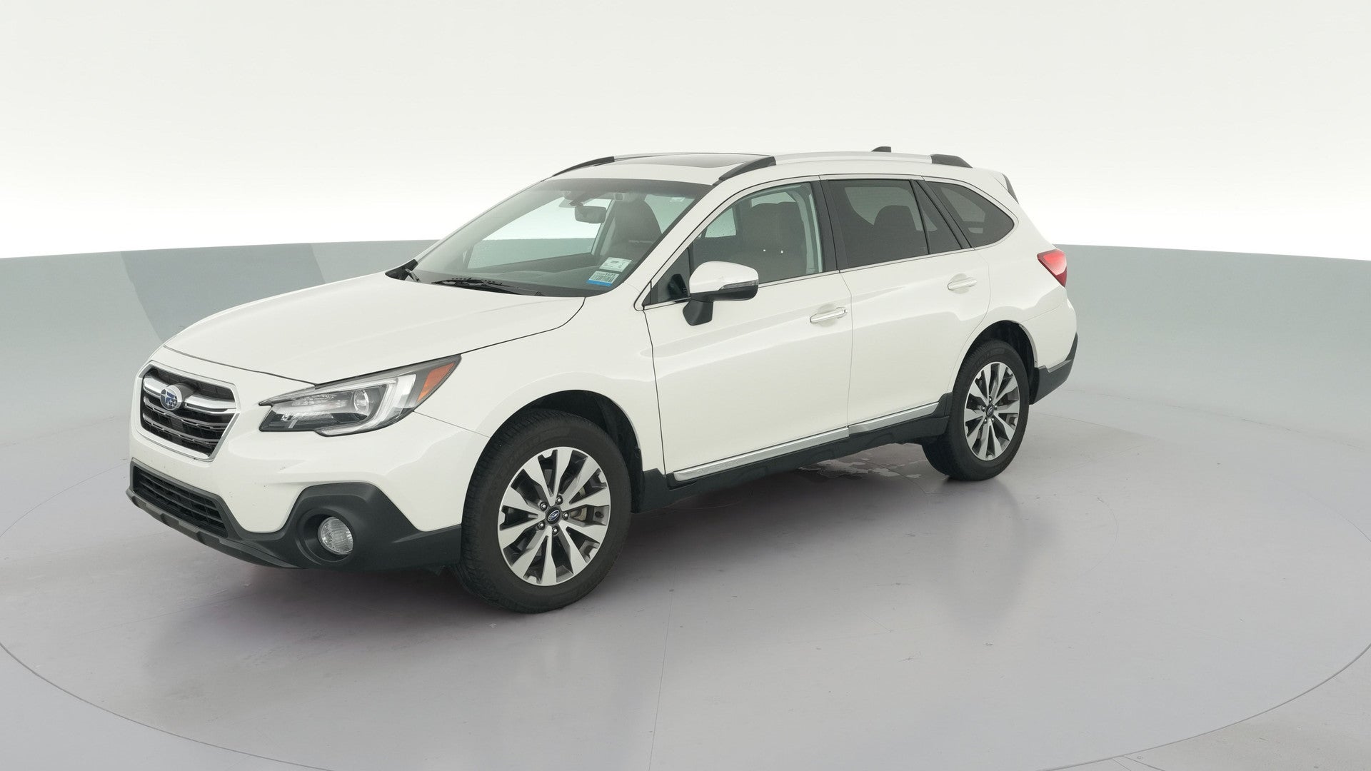 2018 Subaru Outback vehicle photo