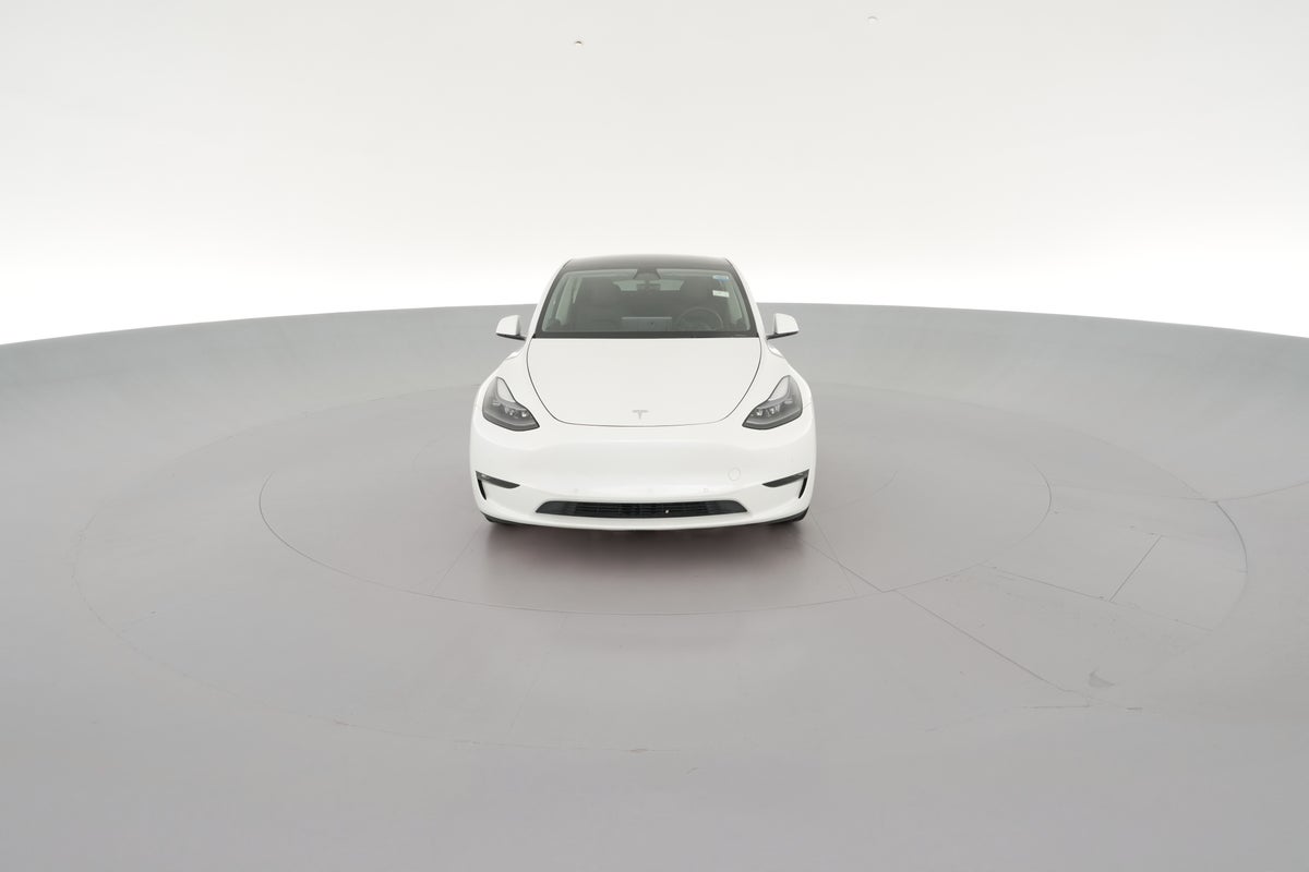 2021 Tesla Model Y Standard Range in White — 360° view 1