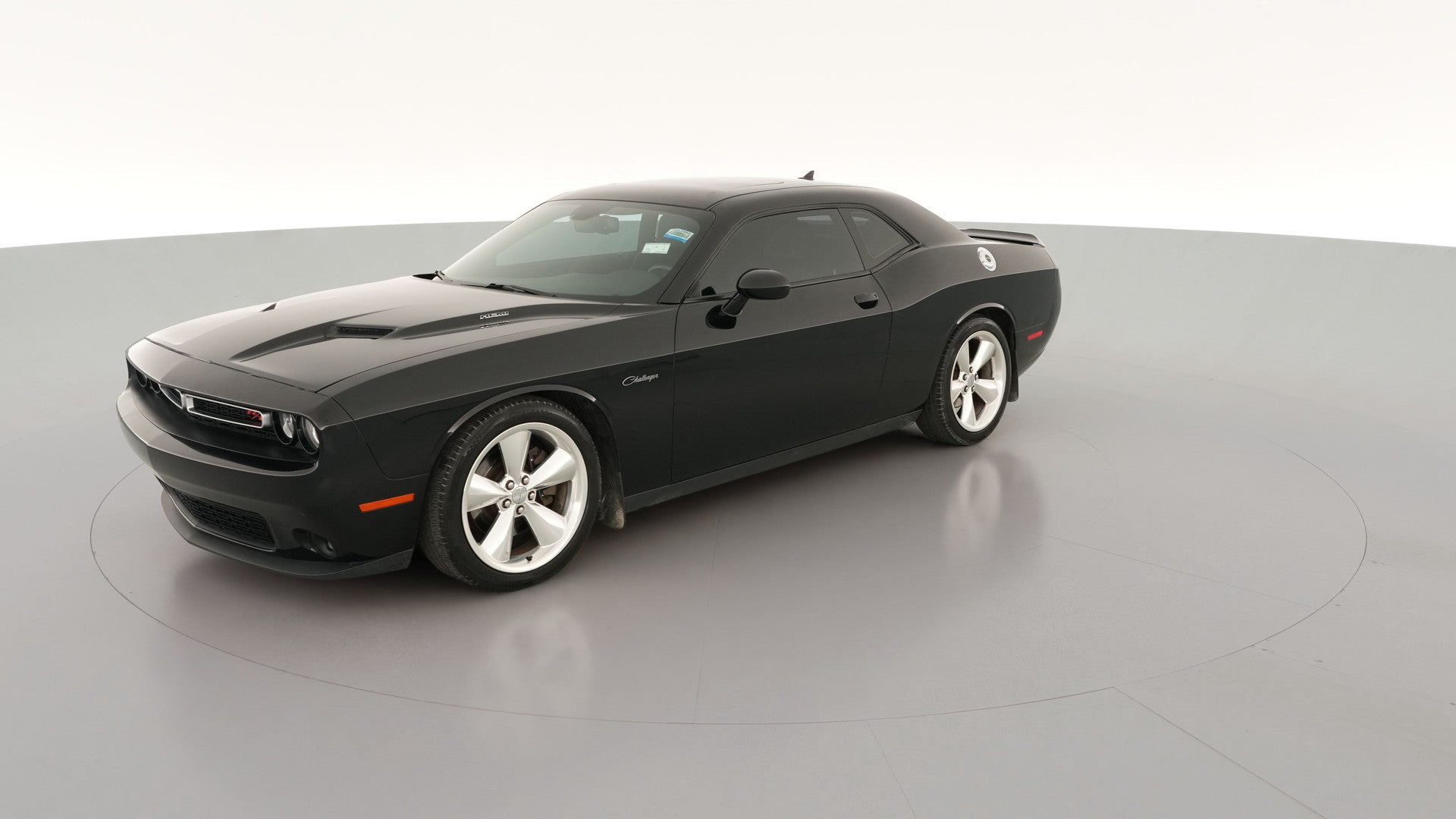 2015 Dodge Challenger vehicle photo