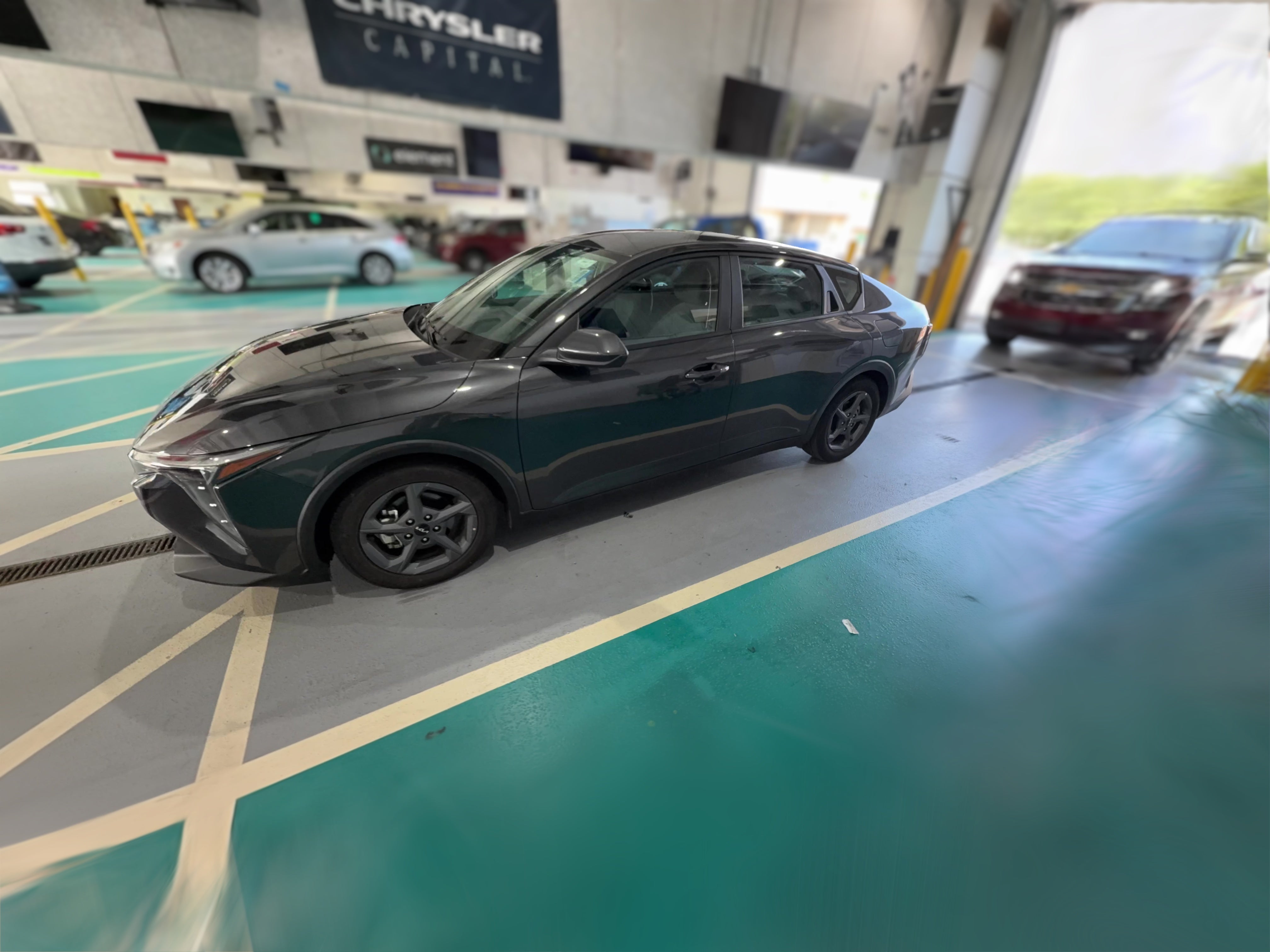 2025 Kia K4 LXS - Photo 27